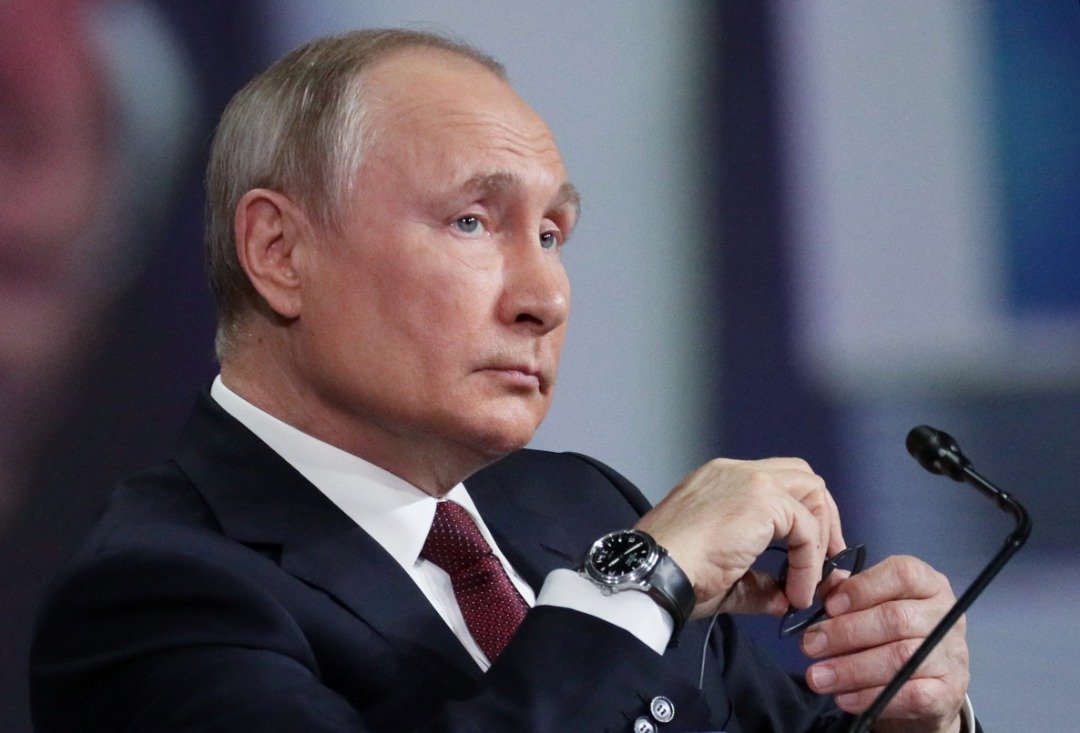 俄罗斯总统普京当地时间周五出席圣彼得堡国际经济论坛。（图取自路透社）