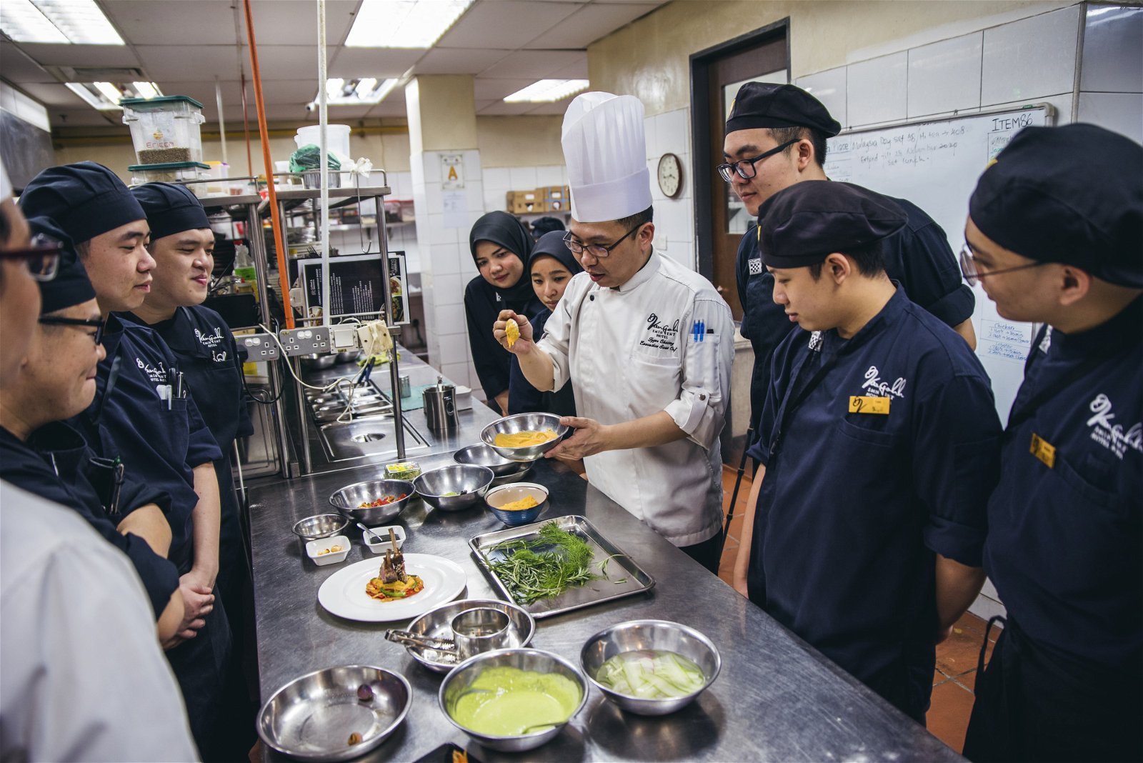 GTM集团计划开办梵高技职学院，并开设首届烹饪专业文凭课程。