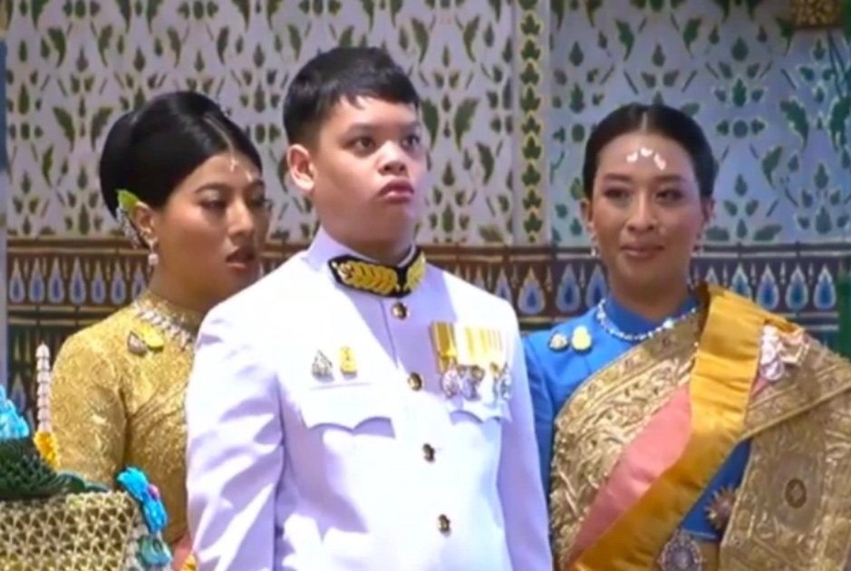 提帮功王子是目前泰国王室唯一合法继承人。