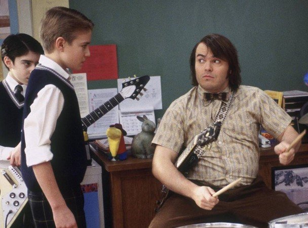 凯文克拉克当年在《摇滚教室》中饰演个性直率的小男孩Freddy Jones。