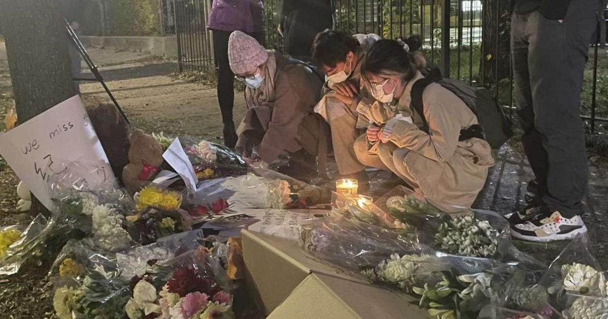 中国留学生遇害，同学朋友自发悼念。
