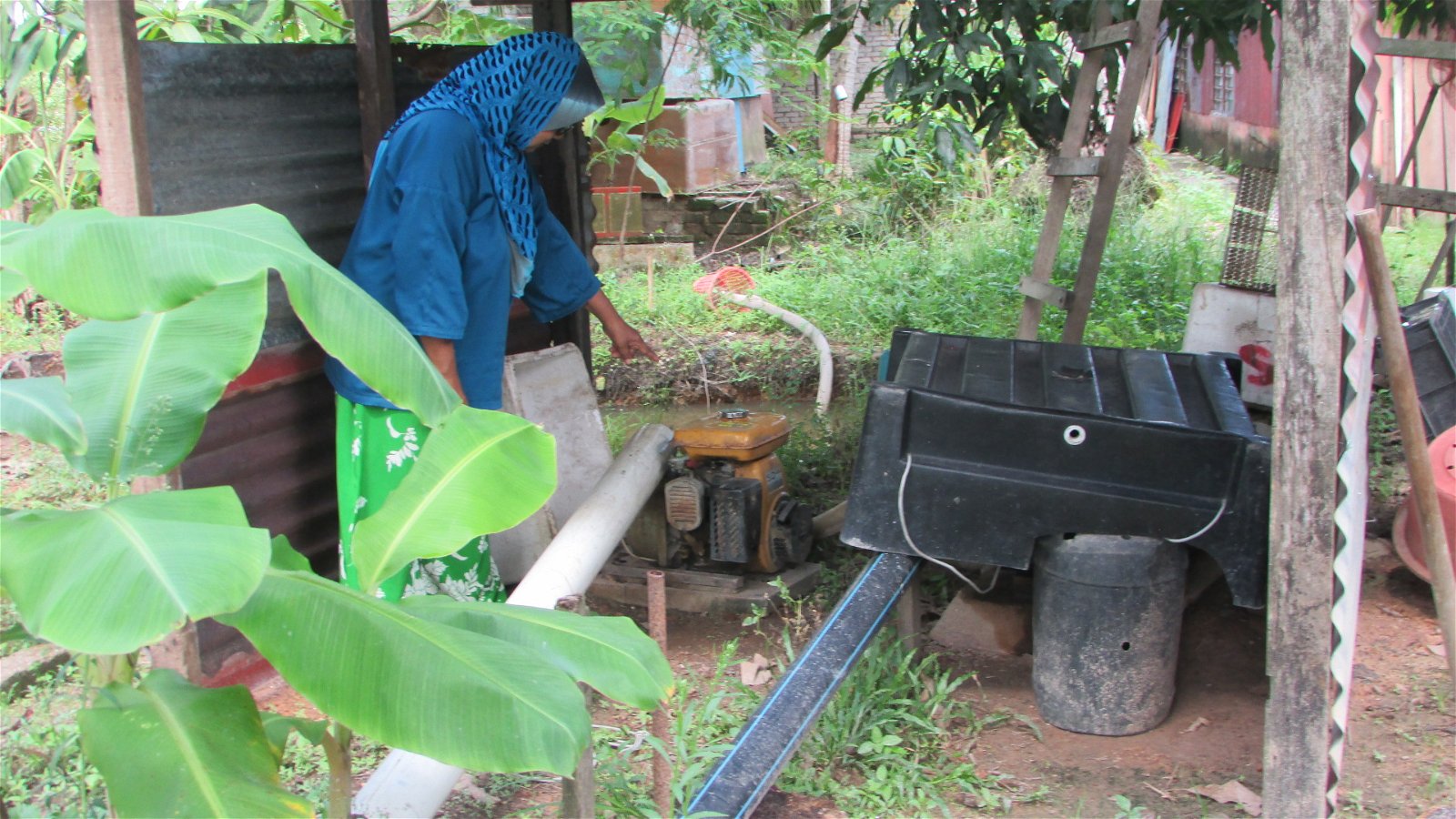 居民用来抽走屋里脏水的水泵。