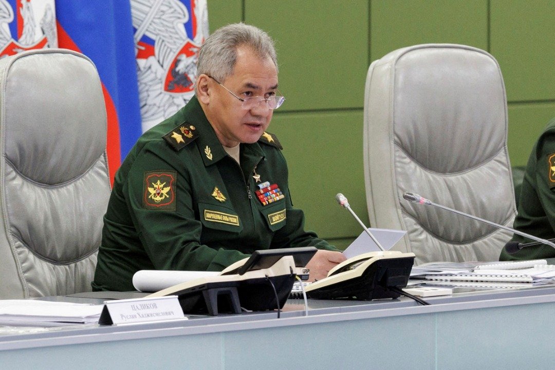 俄罗斯防长绍伊古当地时间周二，在国防部召开的会议上讲话。（图取自俄罗斯国防部/路透社）