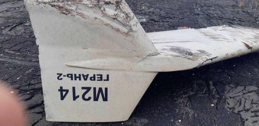 在乌克兰哈尔科夫地区，乌克兰军事当局称伊朗制造的自杀式无人机Shahed-136，在库皮安斯克镇附近被击落。（图取自乌克兰武装部队战略传播局/路透社）