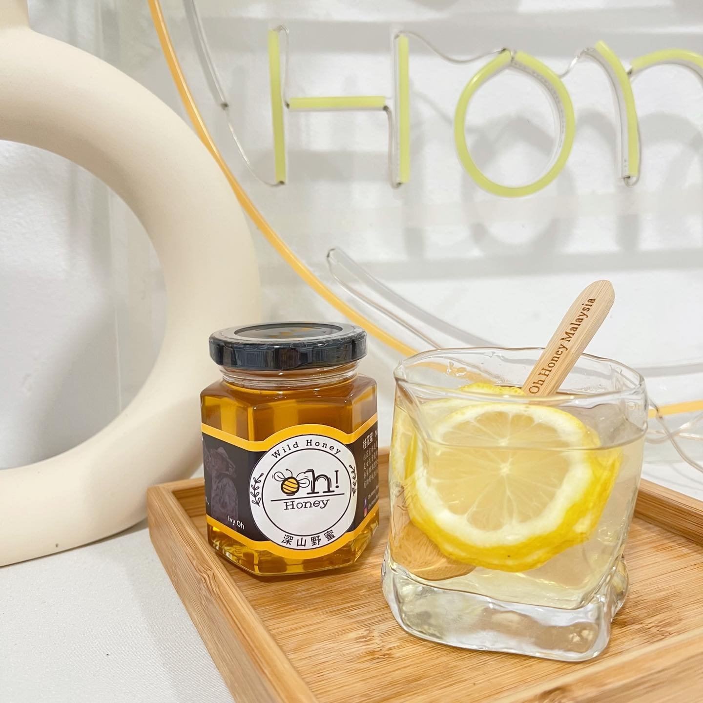 胡艾薇创立的Oh Honey Malaysia品牌，主打“蜜蜂给我什么，我给你什么”口号。