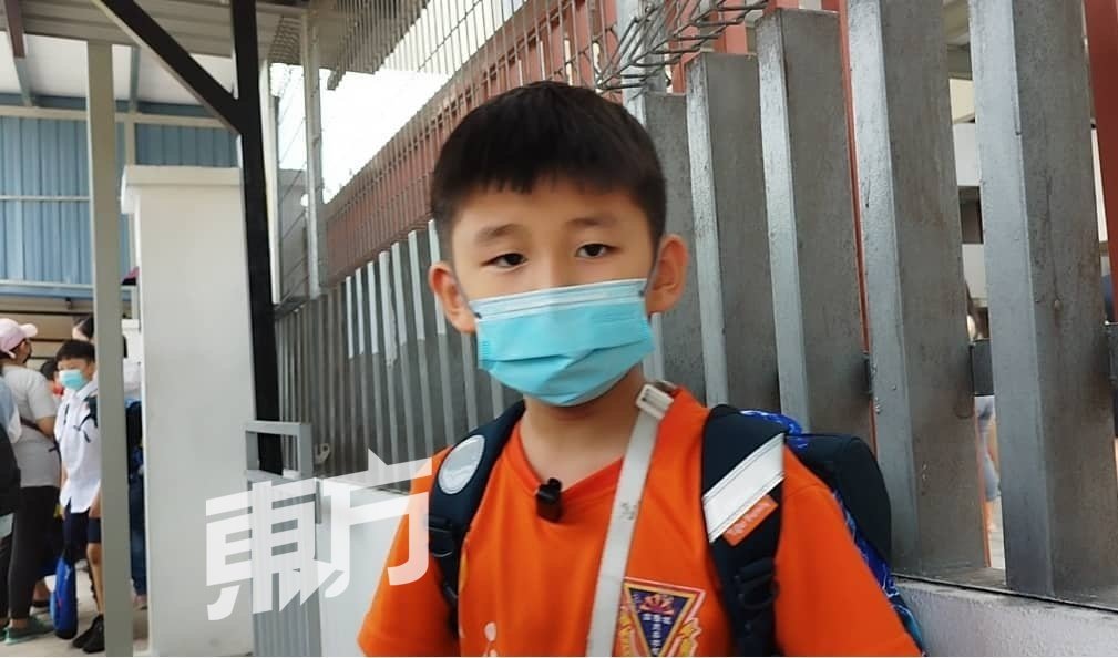 7岁的陈致远表示若学校有执行此计划，他会给予配合。