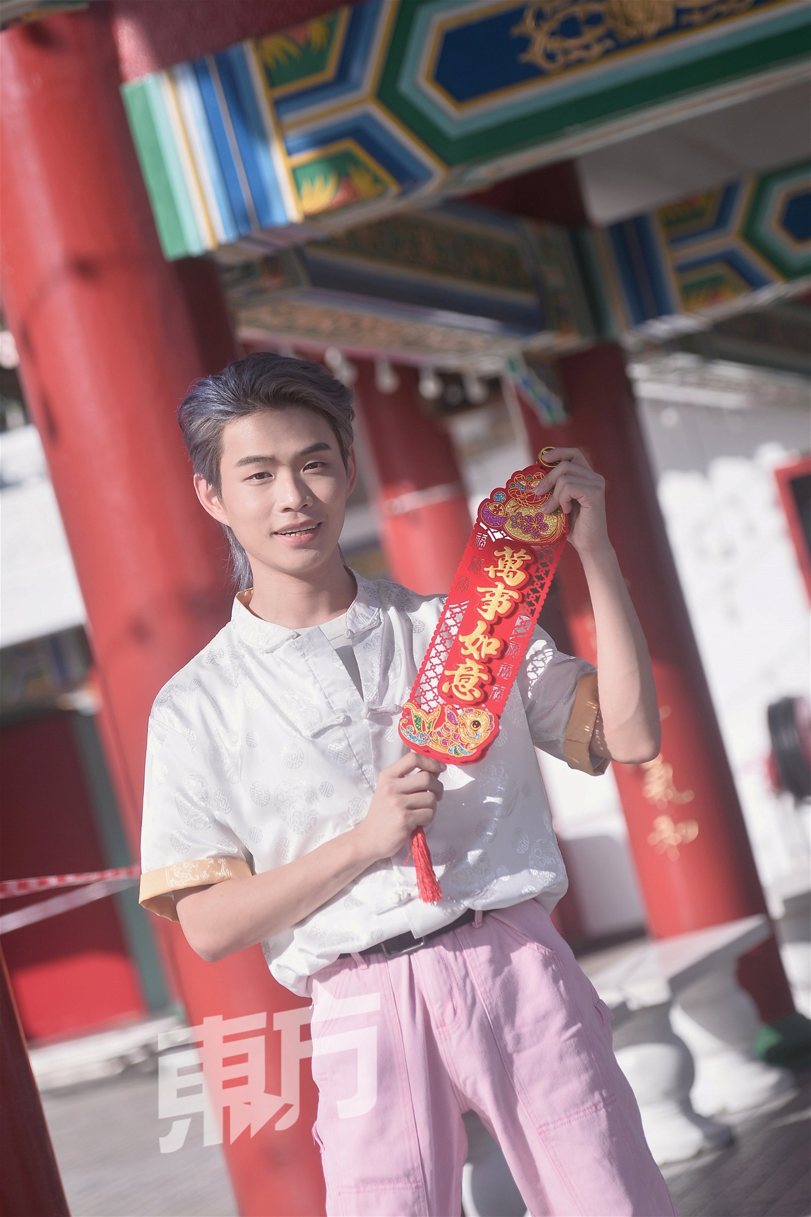 舞龙世家出身的魏少泷，也希望舞龙这个传统能在马来西亚继续传承下去，盼更多年轻人能加入舞龙队的行列注入更多新创意。