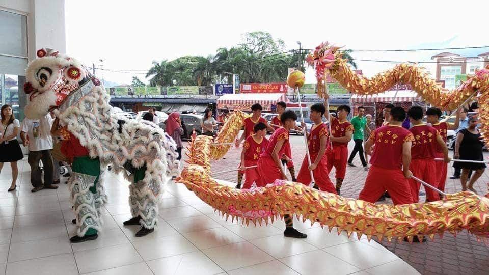 太平华联独中希望各界支持该校在农历新年的龙狮队，邀请上门采青贺岁。