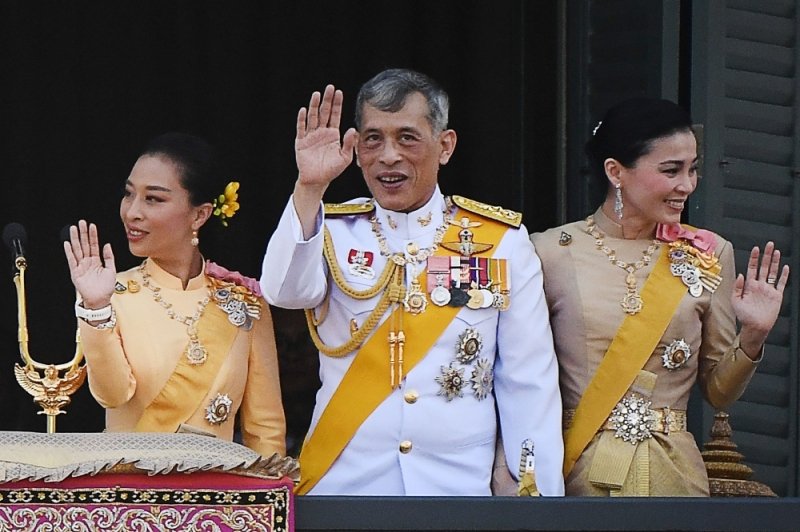 泰国的冒犯君主法保护泰王哇集拉隆功及其近亲免受批评，在泰国，该法在刑法相关条款后被称为“112”。（法新社档案照）