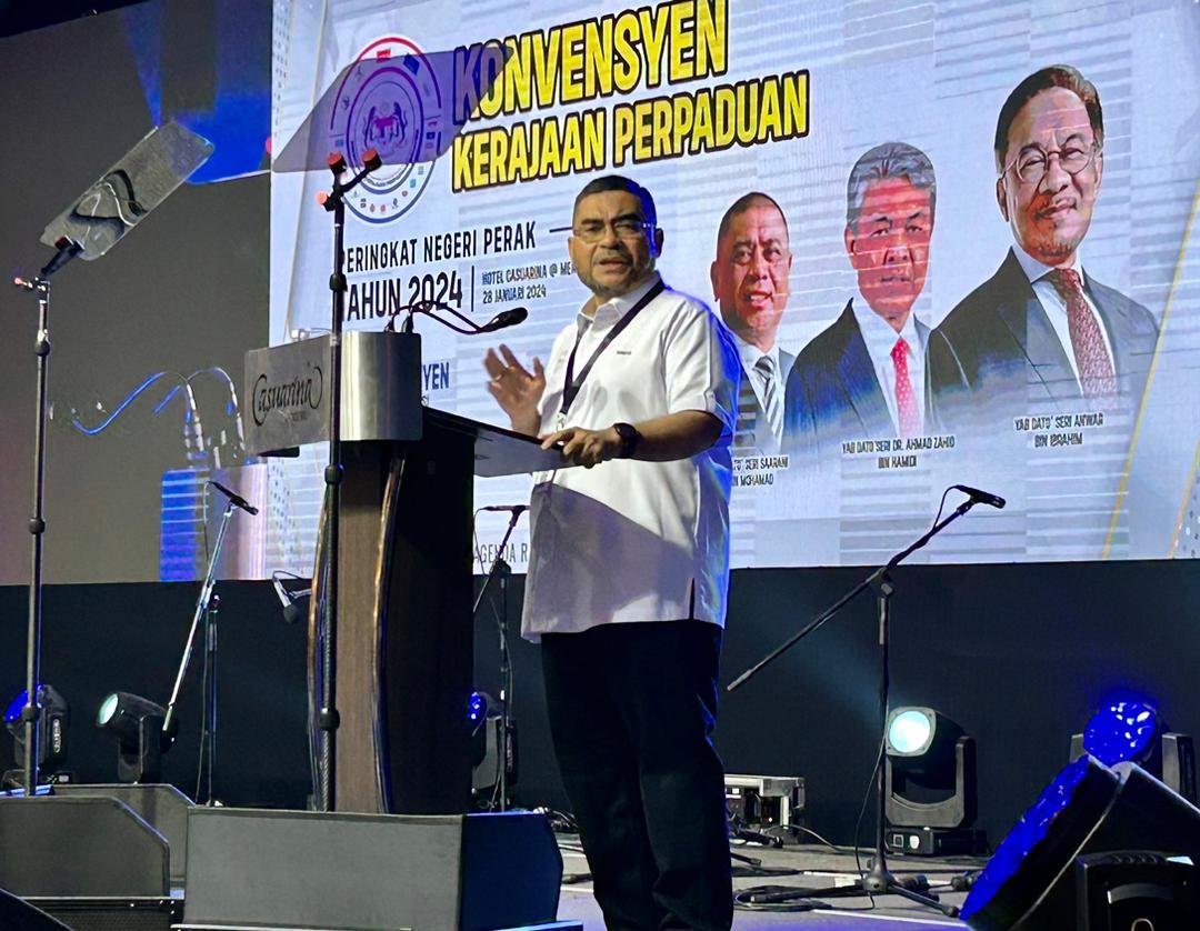 慕扎希致词时强调，霹雳州在2022年大选结束后，是首个组成团结政府的州属。