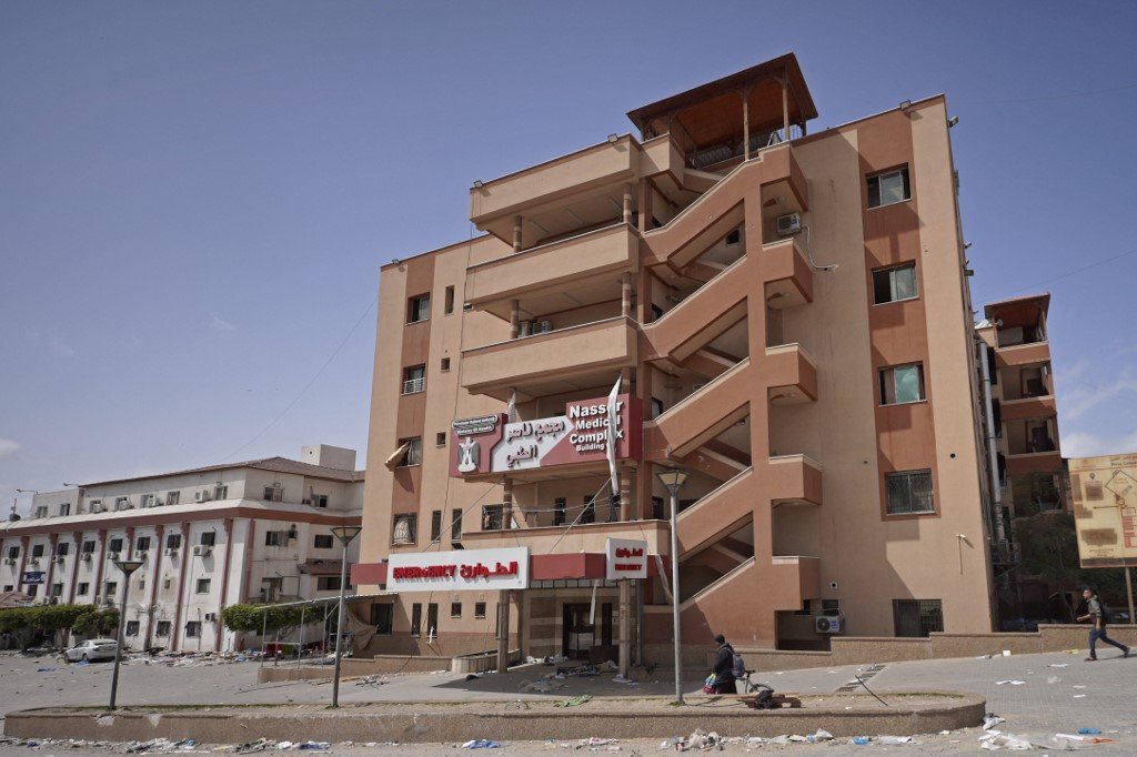 纳赛尔医院上月被以军突袭后，该医院已停止运作。（图取自法新社）