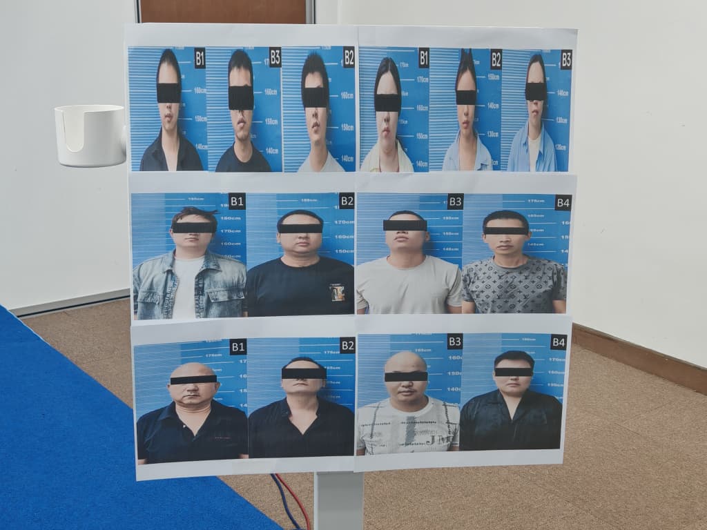 14名中国籍男女被捕。