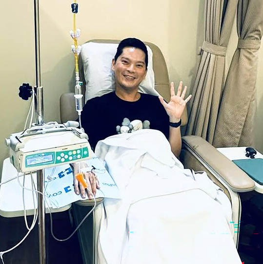 虽然经历多次化疗，卓永杰仍乐观面对。 （取自面子书）