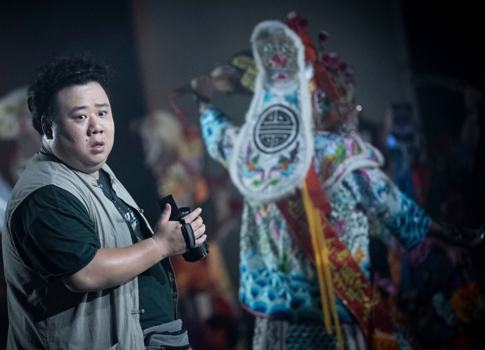 《粽邪4》这次不仅将台湾锺馗文化与东南亚最凶邪灵坤蒂拉娜融合，恐怖氛围是历代之最。