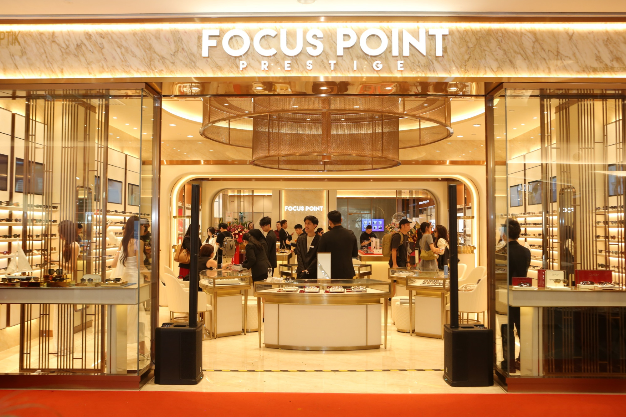 高端精品概念店“Focus Point Prestige”，位于新山南钥谷中城购物中心内。图：焦点眼镜提供