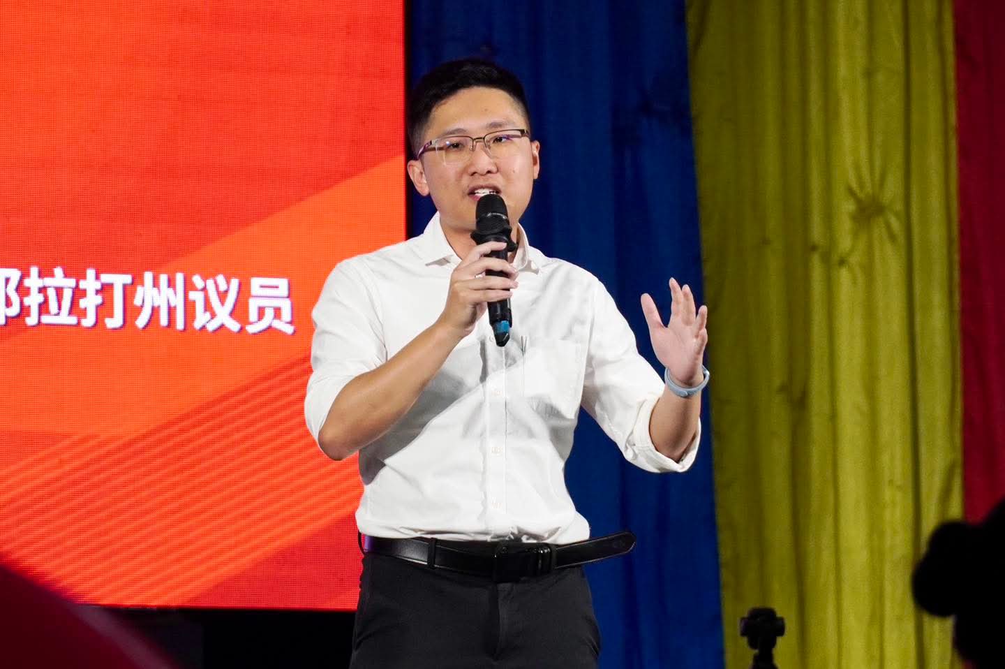 何子扬致词时指出，经典路虎吉普车承载金马仑的历史与文化，也是当地独特的旅游象征。