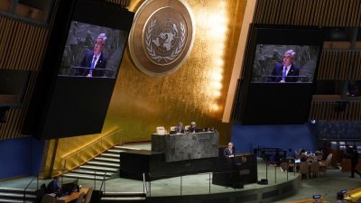 国际奥委会主席巴赫于当地时间周二，在纽约联合国发表演说。（图取自法新社）