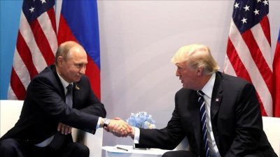 美国众议院25日以压倒性多数，通过对俄罗斯、伊朗和朝鲜实施新制裁案。图为美国总统特朗普（右）与俄罗斯总统普京（左）在20国集团（G20）峰会期间会谈。