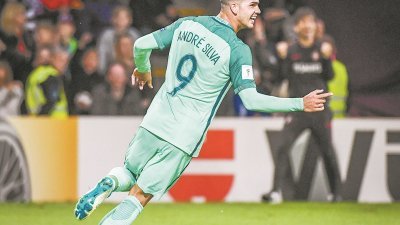 刚转会AC米兰的葡萄牙前锋安德烈-席尔瓦，在代表国家队的8场比赛已经有7球进账。