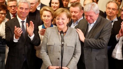 德国大选后筹组新政府协商破局，默克尔在会后向媒体讲话，她对自民党退出谈判表示遗憾。
