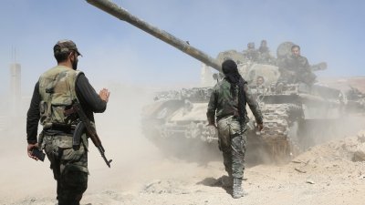 叙利亚政府与反抗军谈判破裂，政府军为了迫使反抗军撤退，再度发动新一波轰炸。收复东古塔的叙利亚政府军，周六把坦克开往度玛镇，逼近反抗军据点。