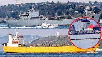 专门监察土耳其博斯普鲁斯海峡海事情况的部落客上载照片，显示俄罗斯一艘两栖舰及一艘军车运输船经博斯普鲁斯海峡开往叙利亚方向，蓝色登陆舰上载有坦克及运货卡车等。