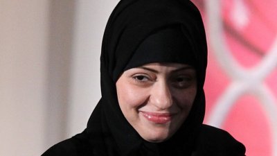 加拿大要求沙地释放著名女权倡议者巴达维（图），引起利雅得政府不满。