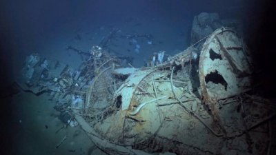 根据联合国国际打捞公约， 任何人都不得掠夺沉没的军舰残骸。这是一艘在地中海水域被发现的意大利二战军舰残骸。