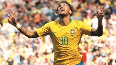 伤愈复出的巴西头号球星内马尔时隔97天再次登场，他在对阵克罗地亚的热身赛替补出场后首开纪录。