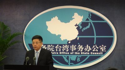 中国国台办发言人马晓光周三在例行记者会上，反驳美国将介入台海问题的说法。