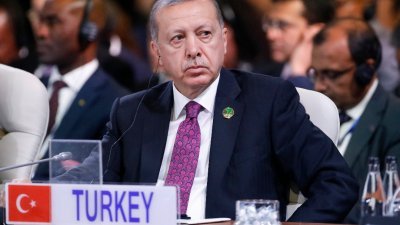 土耳其总统埃尔多安上周五到南非的约翰内斯堡，出席第10届金砖5国（BRICS）峰会。他认为，特朗普威胁将会制裁土耳其，是心理战。