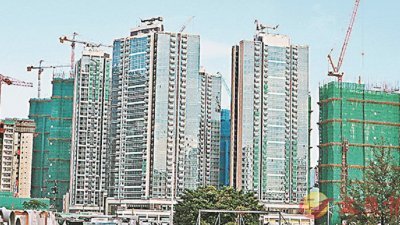 数据显示，香港今年第3季私人住宅落成量增至6400个，创逾13年新高。