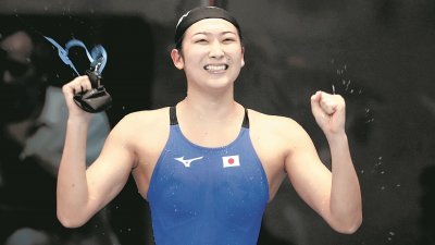 日本游泳名将池江璃花子在本届亚运，摘下了6金2银。
