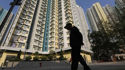 皇家特许测量师学会预期，未来3个月香港住宅市场价格将会下跌，将为近两年以来首次下跌。