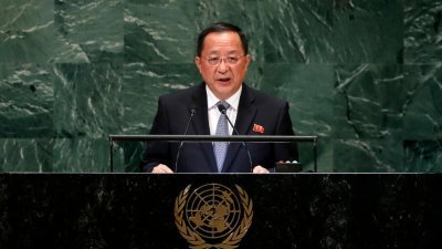 朝鲜外交部长李容浩在联合国大会发言时称，朝鲜不会单方面解除武装。