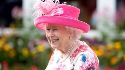 英国媒体报导，若英国脱欧引发伦敦街头动乱，政府将紧急撤离女王（图）与其他王室成员。