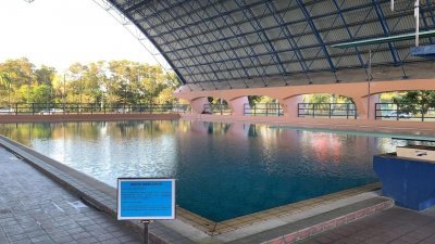 亚庇里卡士体育馆游泳池发生中学生溺毙意外。