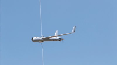 美国将赠送大马12台台扫描鹰（ScanEagle）无人机，以便执行海上巡逻及监察任务。
