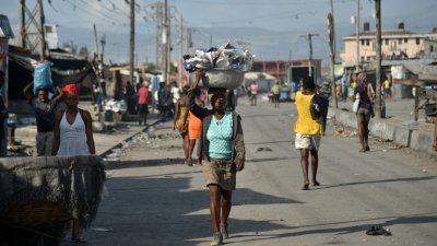 海地拉萨琳区是当地著名的贫民窟。