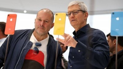 苹果首席设计师艾威（左）今年将离职。