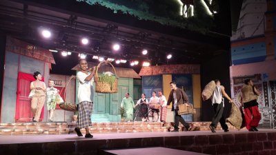 《触动古城》音乐剧以老百姓视角带出甲州4个重大历史事件，引起观众的共鸣。