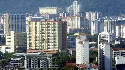 与香港的房价比较，大马楼房价格对香港人而言属可负担价格，同时在马来西亚的整体生活品质比香港更优质，因此吸引越来越多香港人移居大马。（档案照）
