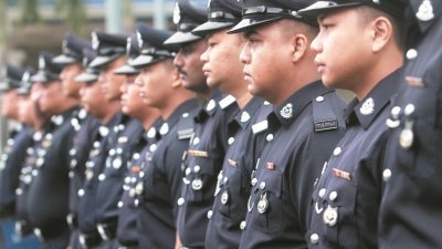 独立警察投诉及行为不检委员会法案即将提呈国会，惟能否有效遏止警队滥权，备受关系。