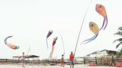 “邦咯起航”早前也在海岛节参与呈献曾在澳门及韩国表演的邦咯“鱼舞”。