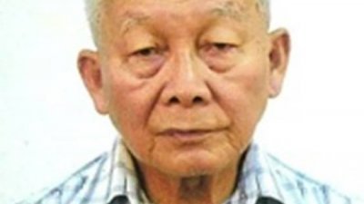 2016年第八届沈慕羽教师奖得奖人王明华，周一晚辞世，享寿90岁。（图取自教总网站）