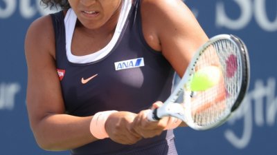 为了抗议美国警察枪击黑人事件，WTA大满贯得主、日本网球名将大坂直美宣布退出辛辛那提站比赛。宣布这一决定时，她已打入该项赛事的半决赛。