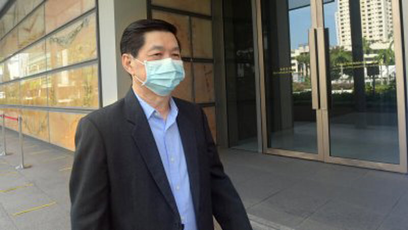勿洛诊所家庭医生黄中武遭女学生指控性侵，周三获新国高庭判无罪释放。