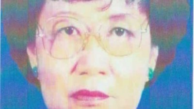 陈宝珠（译音）被发现倒毙在租屋厕所，警方呼吁家属前来认领遗体。