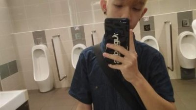 失踪少年陈裕元曾在11月5日上传其染发后的照片。