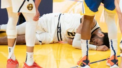 失去左膝十字韧带撕裂的主力得分后卫穆雷，对争取连续两年打进NBA西部决赛的丹佛金块，打击深远。